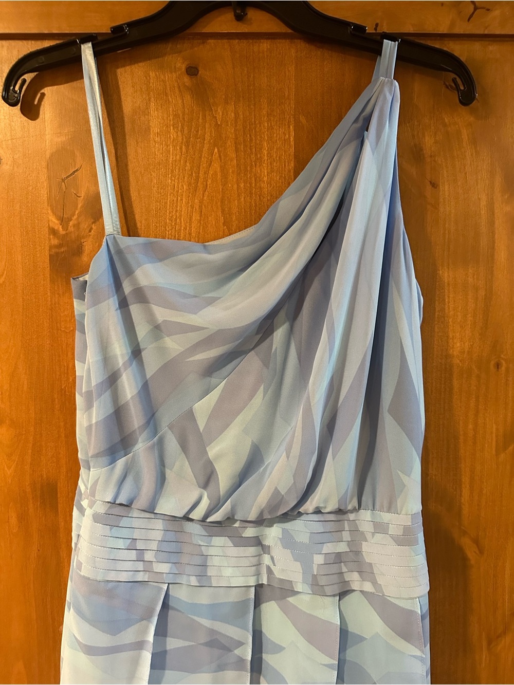 BCBGMaxAzria One-Shoulder Sky Blue Ruffle Gown - Picture 4 of 6